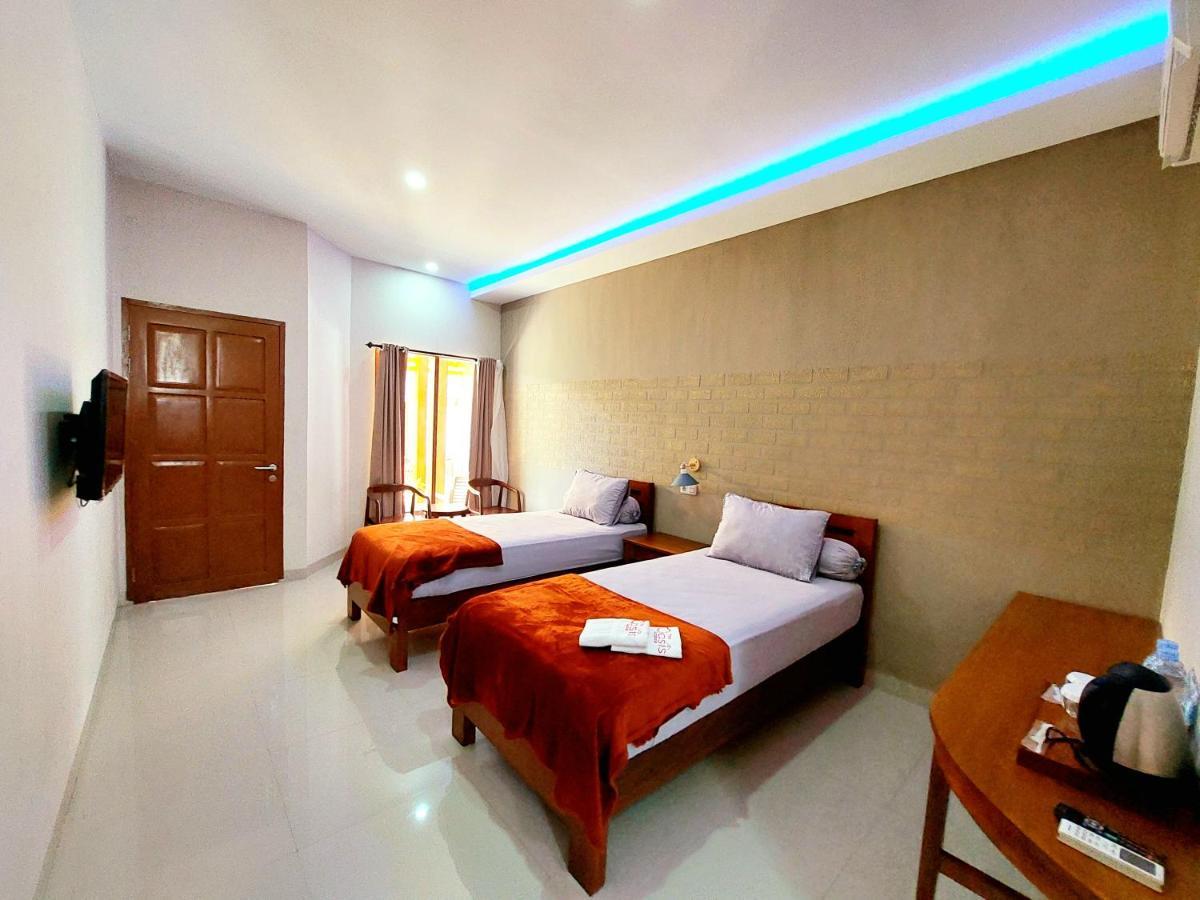 Oasis Hotel Ampana Ngoại thất bức ảnh