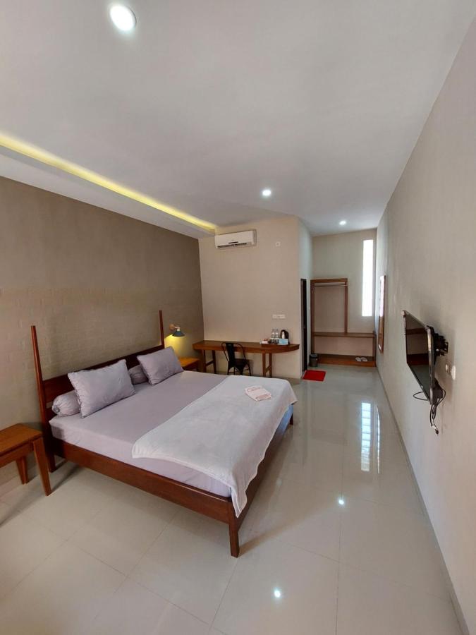 Oasis Hotel Ampana Ngoại thất bức ảnh